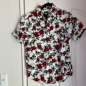 WXYZ Men's Skull and Rose Print Shirt